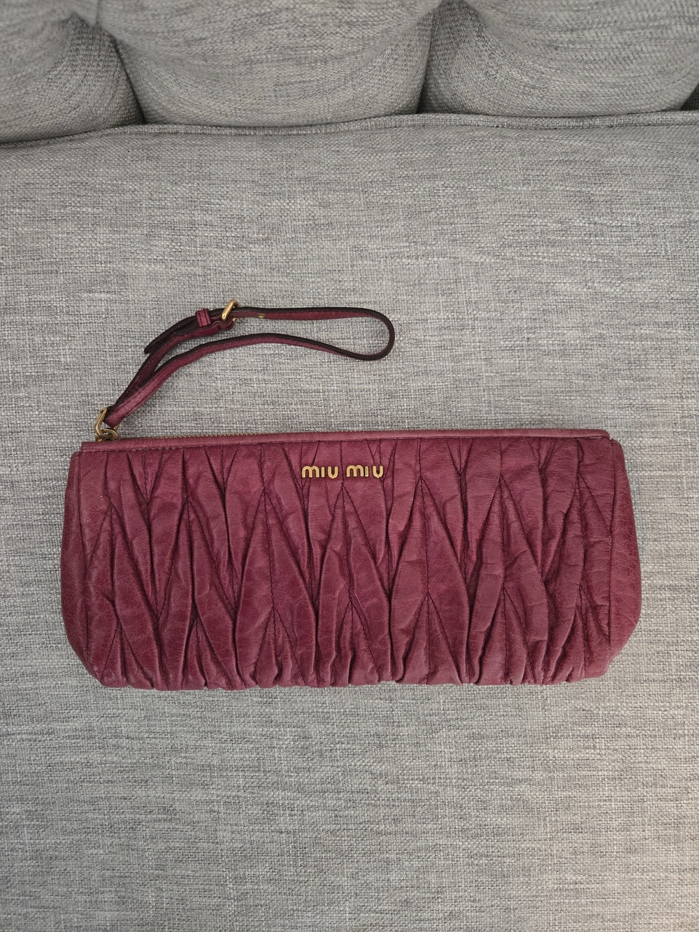 Miu miu clutch bag purse wallet miumiu vuitton chanel prada - Picture 12 of 12